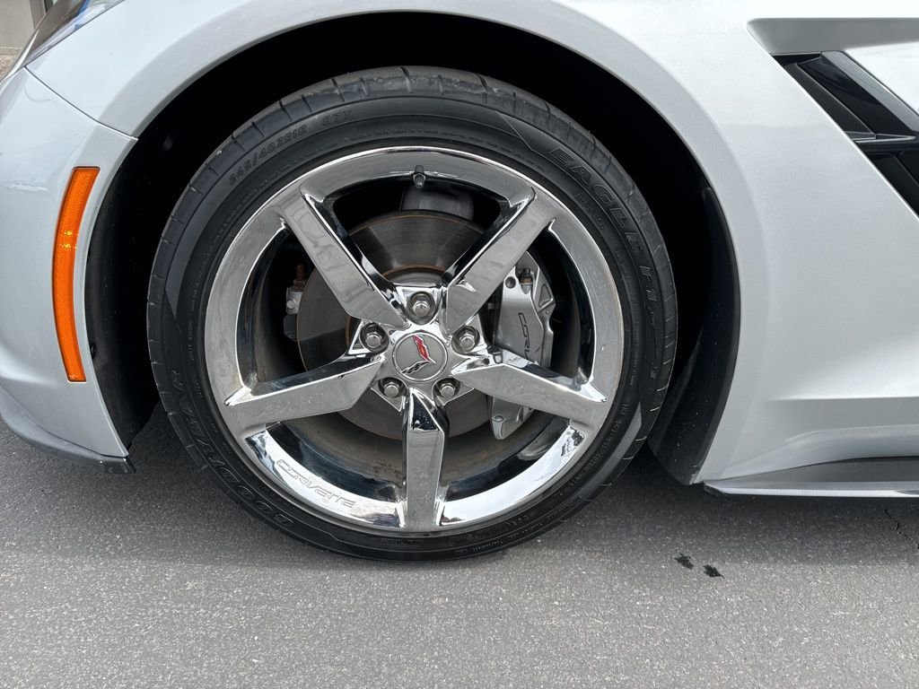 Used 2017 Chevrolet Corvette Stingray Coupe w/ 3LT Preferred Equipment Group image 10