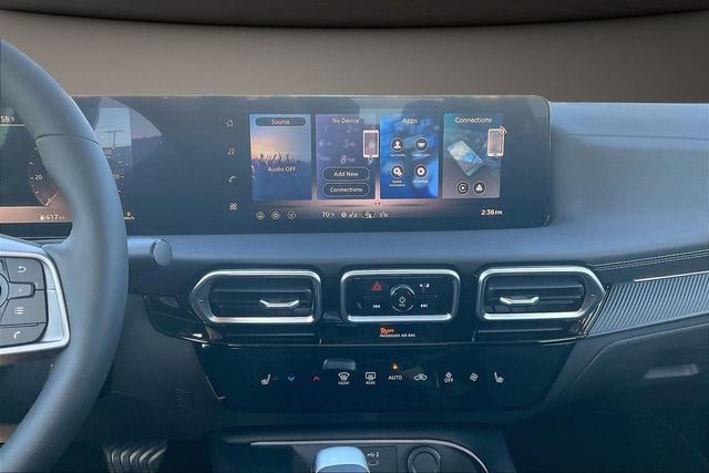 New 2026 Nissan Sentra SV w/ SV Convenience Package FWD image 6