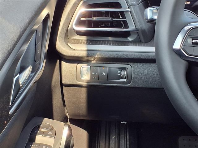 New 2026 Chevrolet Traverse LT image 16