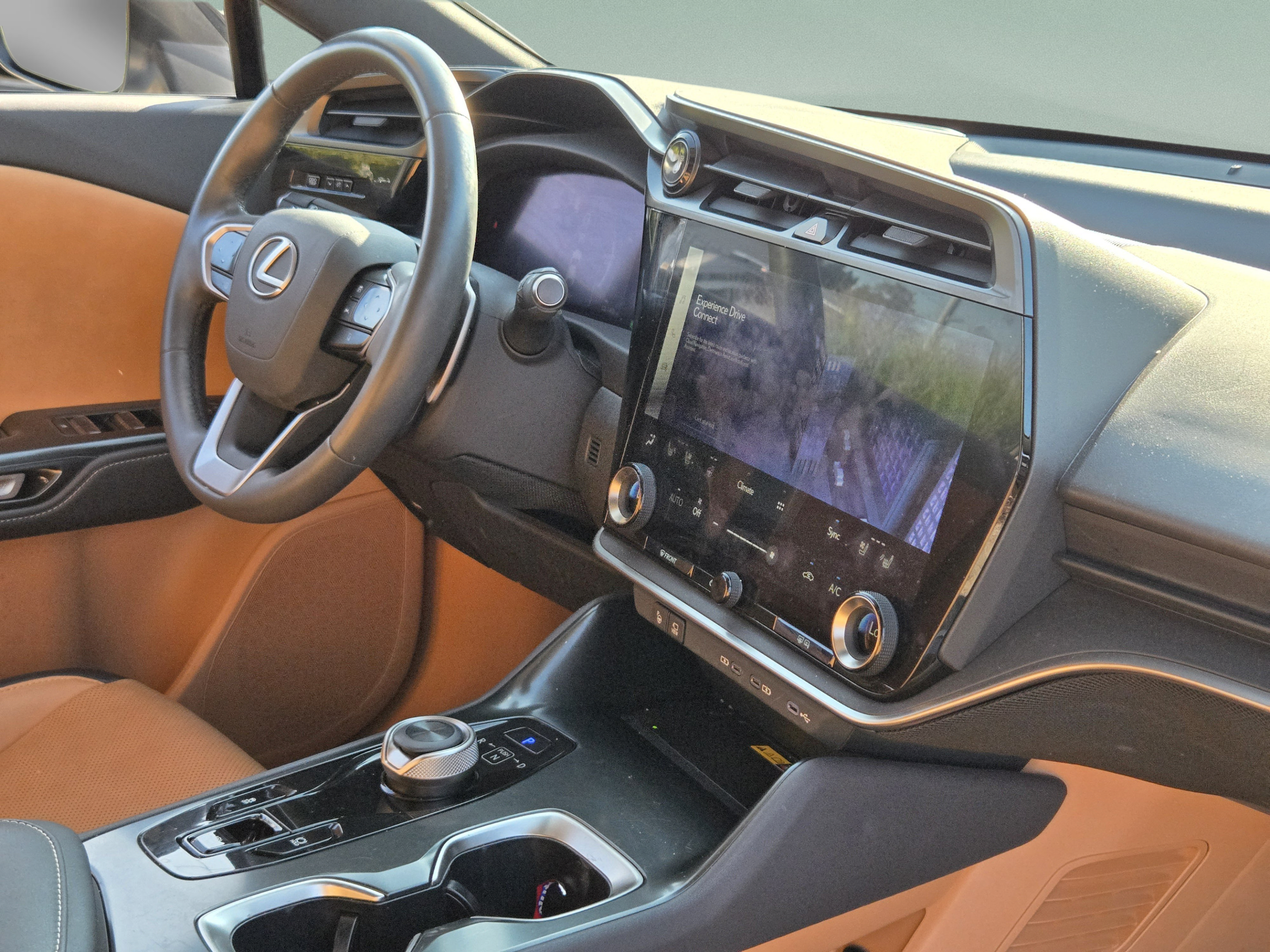 Certified 2023 Lexus RZ 450e Premium w/ Technology Package AWD/4WD image 27