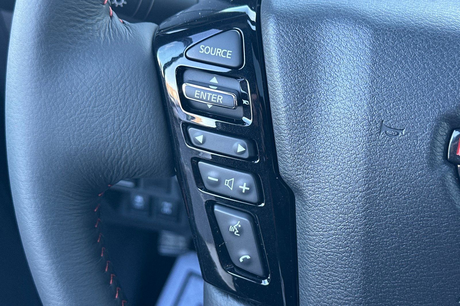 New 2026 Nissan Frontier PRO-4X w/ Pro Premium Package image 29