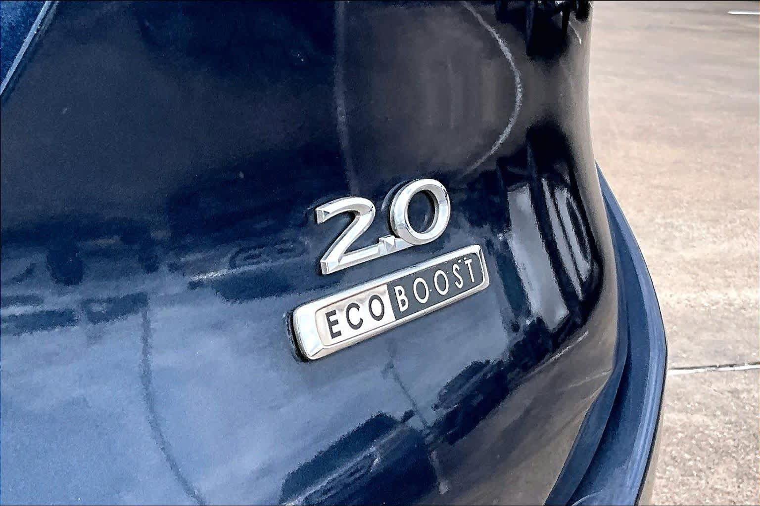 Used 2015 Lincoln MKC FWD w/ Equipment Group 102A Reserve image 9
