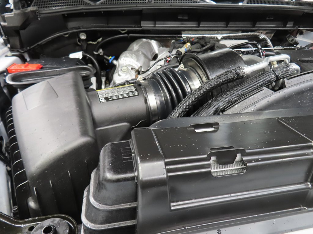 Used 2026 GMC Sierra 2500 AT4 image 32