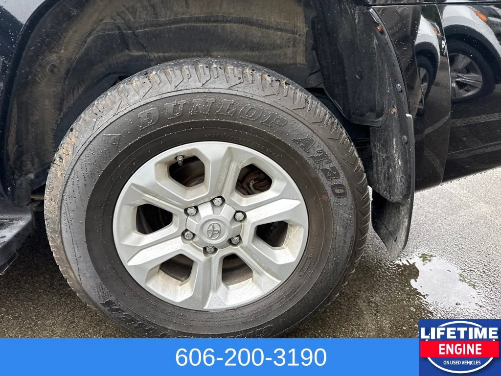 Used 2021 Toyota 4Runner SR5 Premium AWD/4WD image 10