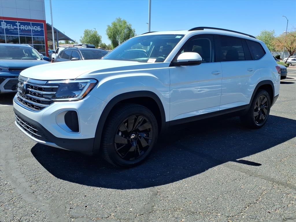 New 2026 Volkswagen Atlas SE image 3