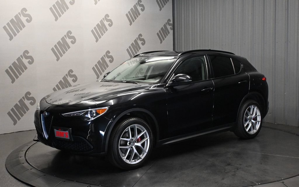Used 2019 Alfa Romeo Stelvio Sport w/ Quick Order Package 22K Sport RWD image 1
