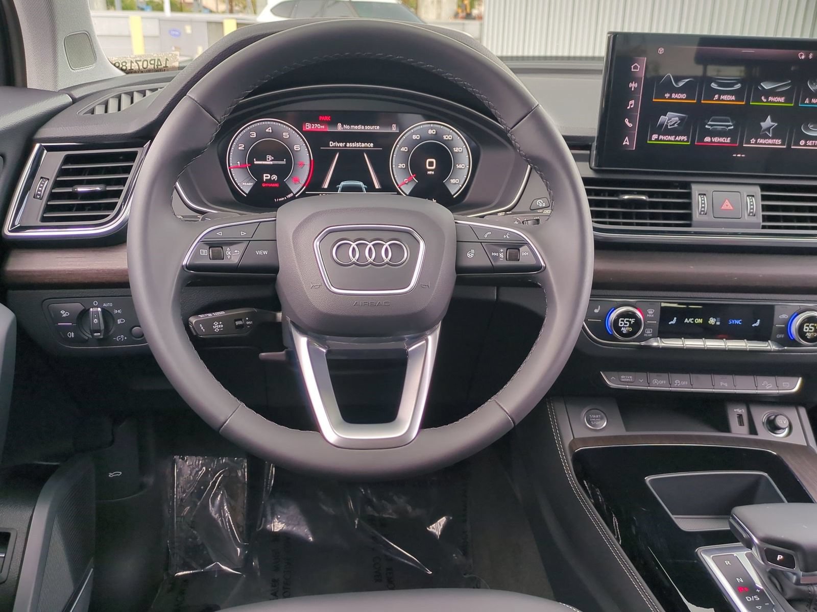 Used 2023 Audi Q5 2.0T Premium Plus w/ Premium Plus Package AWD/4WD image 9