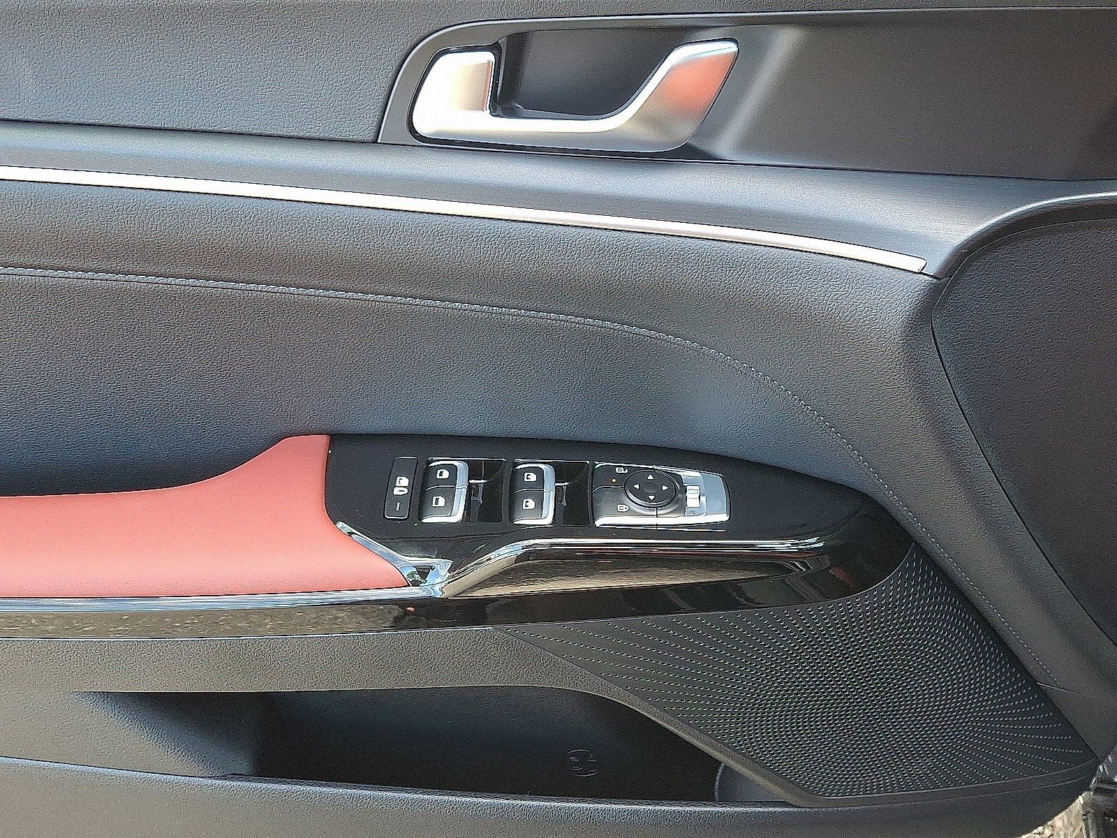 New 2026 Kia K5 GT-Line w/ GT-Line Red Interior Package FWD image 8