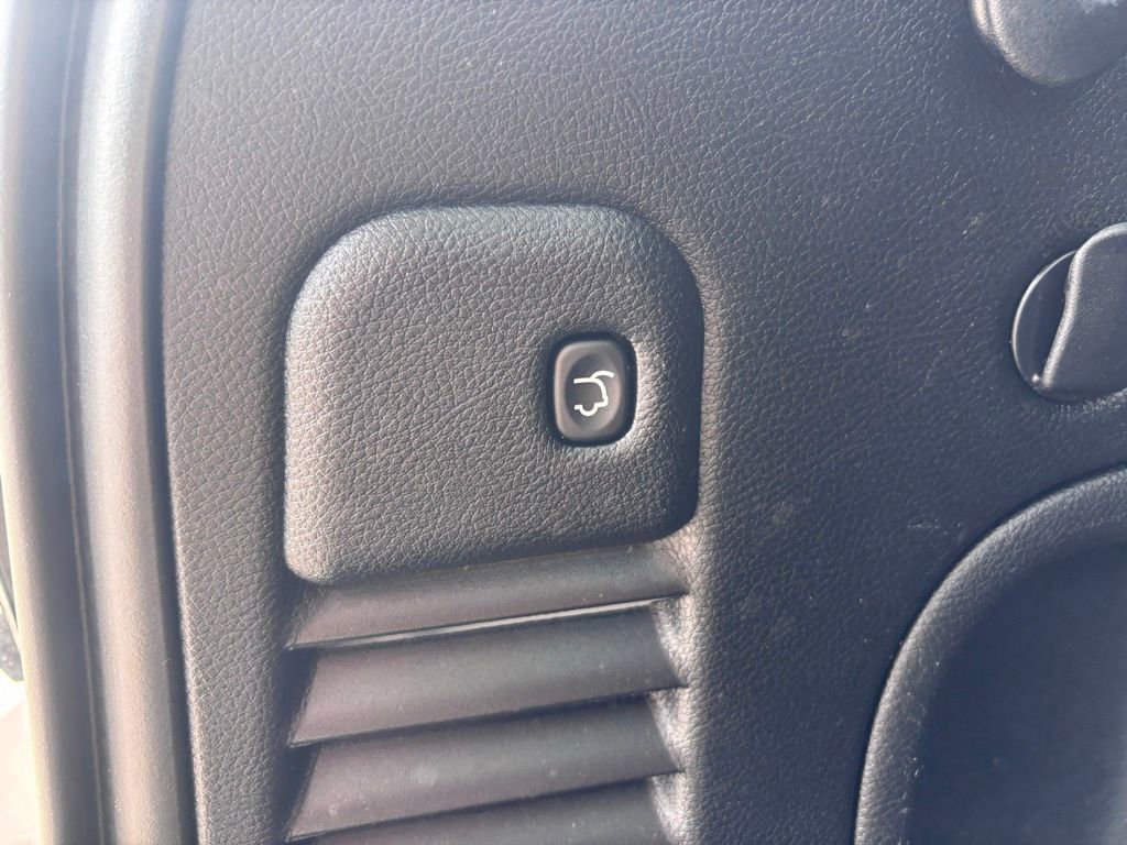 Used 2021 Jeep Grand Cherokee Limited AWD/4WD image 13