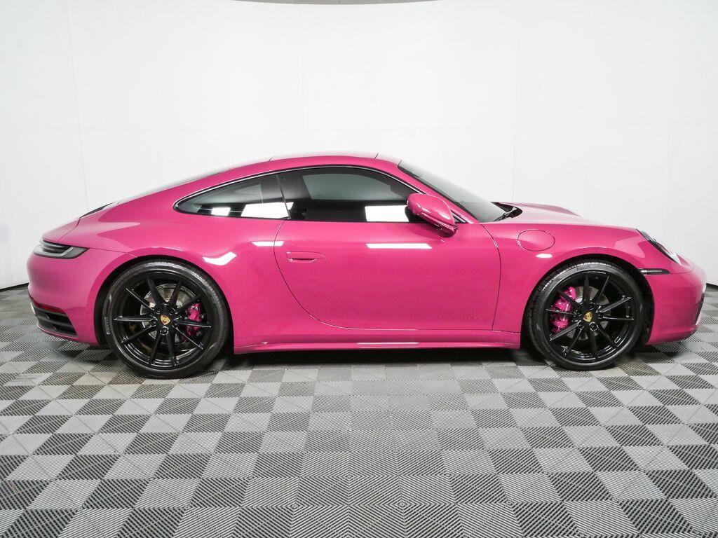 Certified 2024 Porsche 911 Carrera 4 AWD/4WD image 25