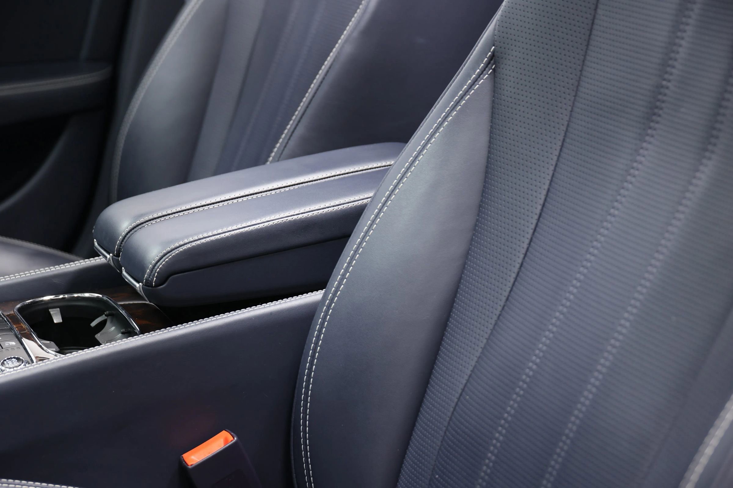 Used 2016 Bentley Flying Spur V8 AWD/4WD image 21