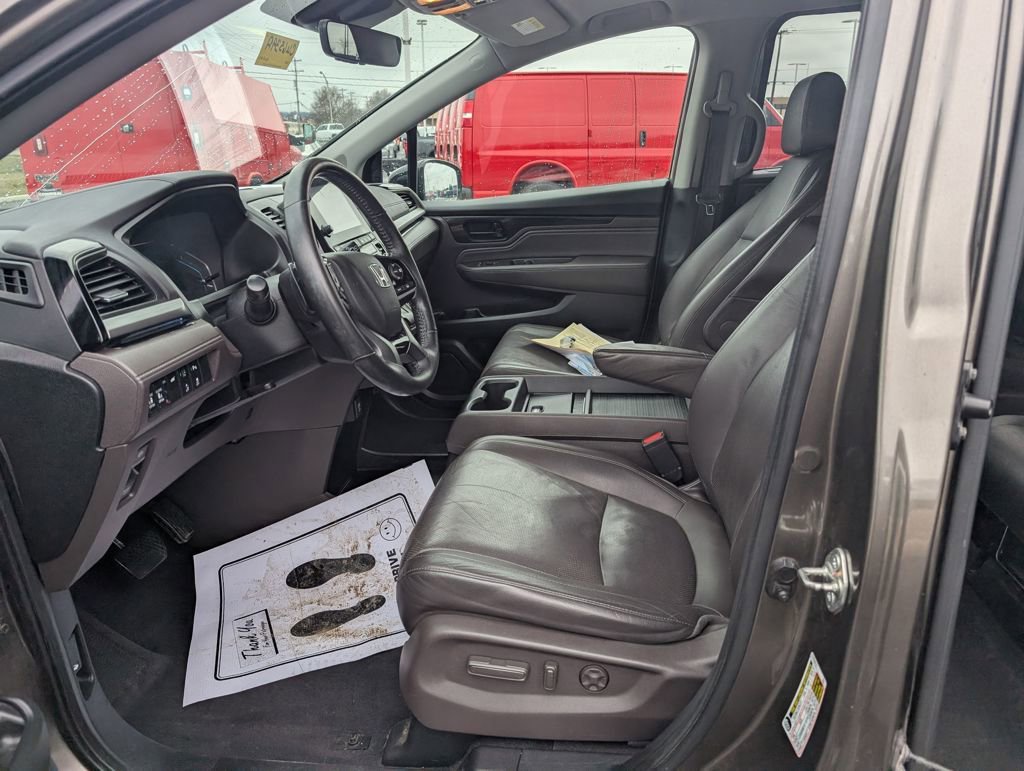 Used 2018 Honda Odyssey Elite image 12