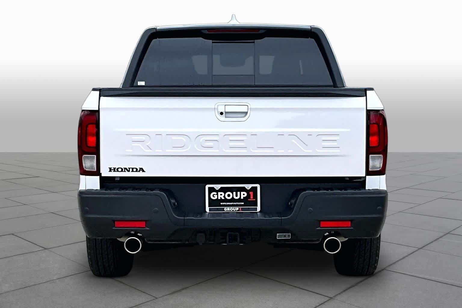 Certified 2026 Honda Ridgeline Black Edition image 5