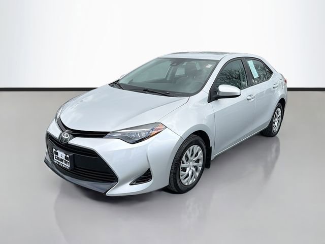 Used 2017 Toyota Corolla LE image 3