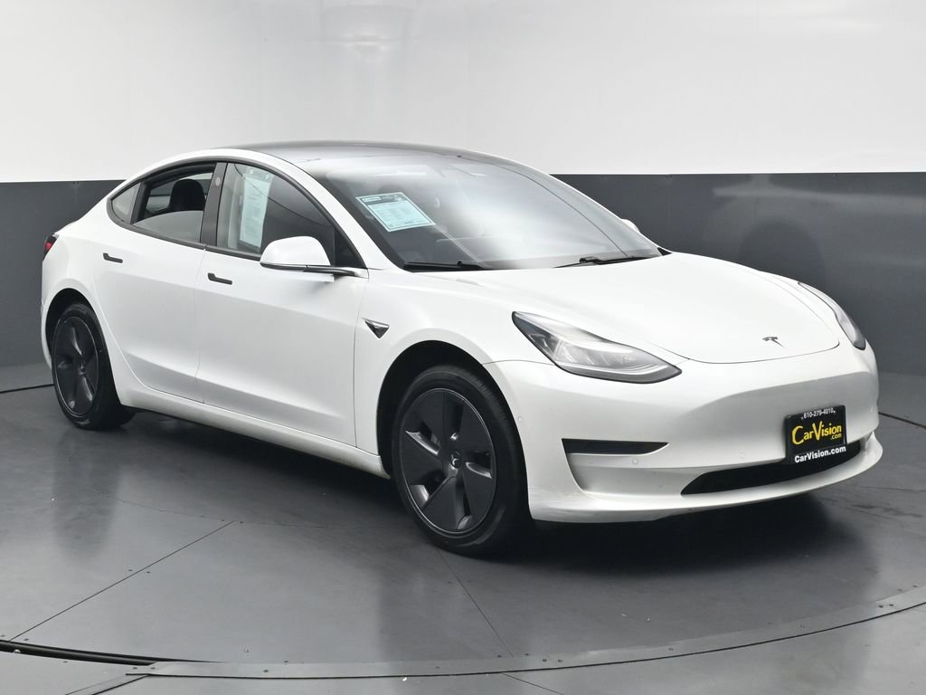 Used 2020 Tesla Model 3 Standard Range Plus RWD image 44