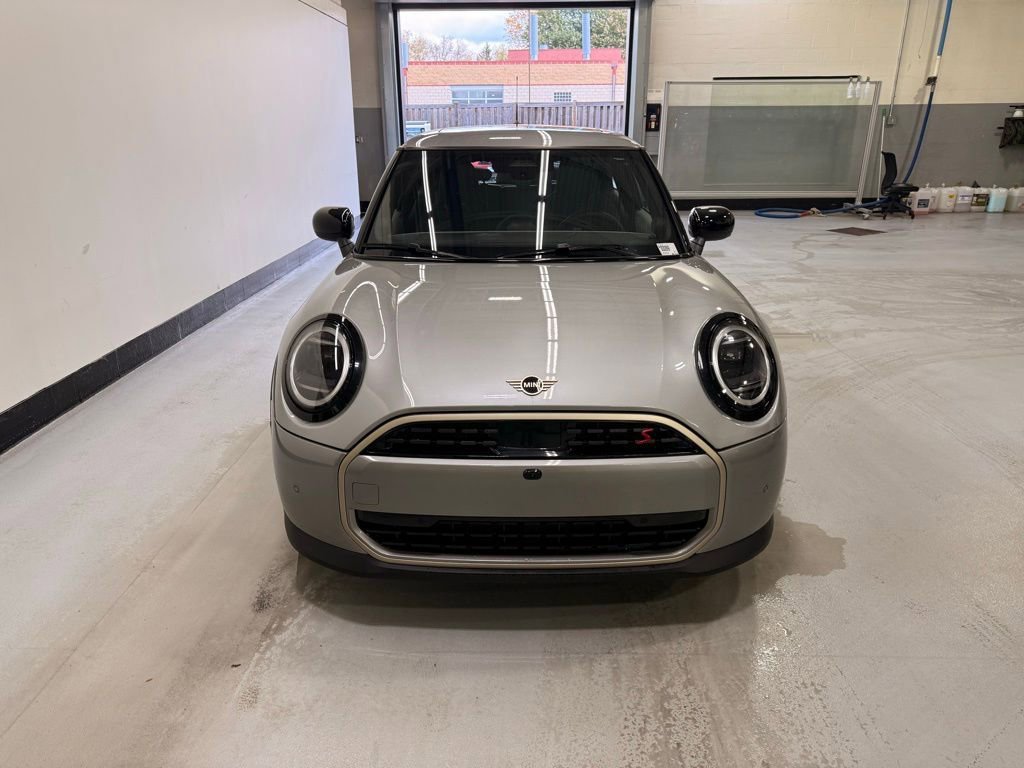 Used 2025 MINI Cooper S image 8