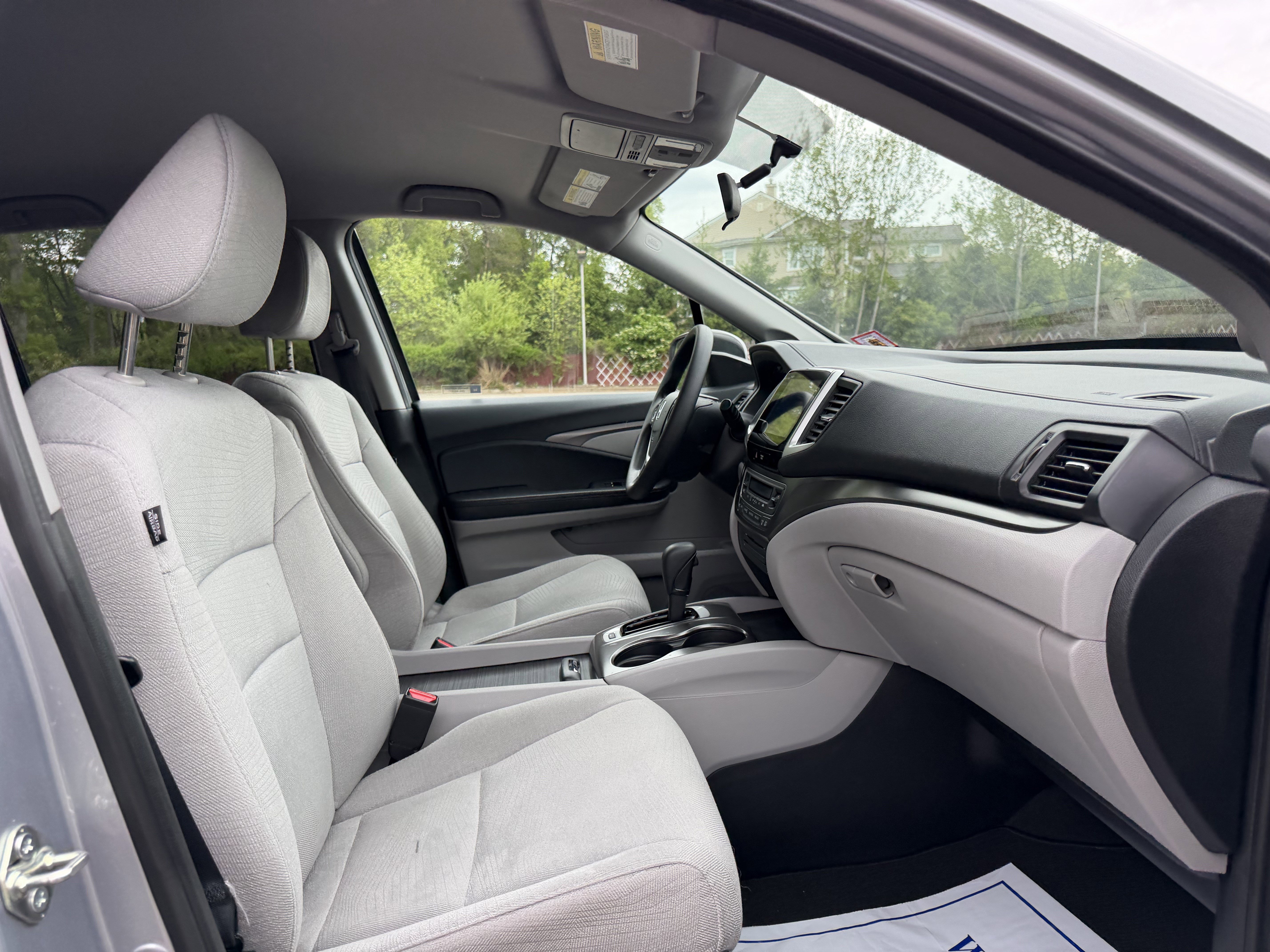Used 2017 Honda Pilot EX image 16