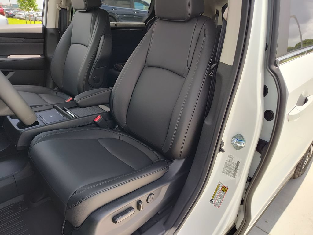 New 2026 Honda Odyssey EX-L image 6
