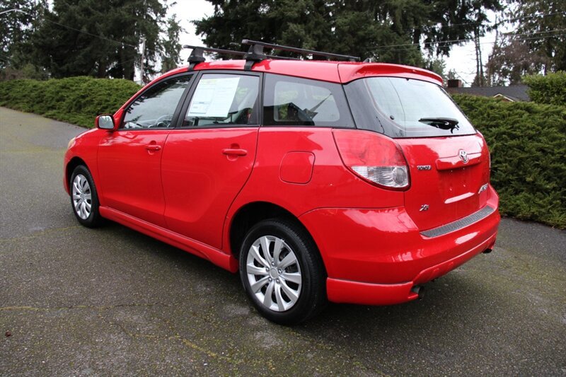 Used 2004 Toyota Matrix XR image 4