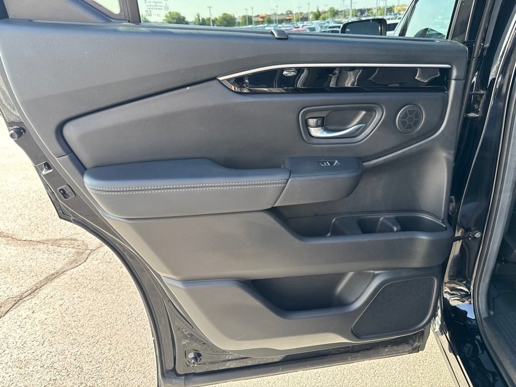 Used 2024 Honda Pilot EX-L image 32