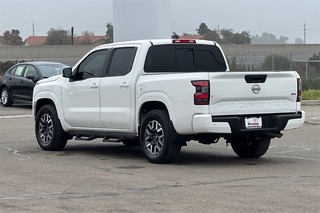 Used 2022 Nissan Frontier SV image 7