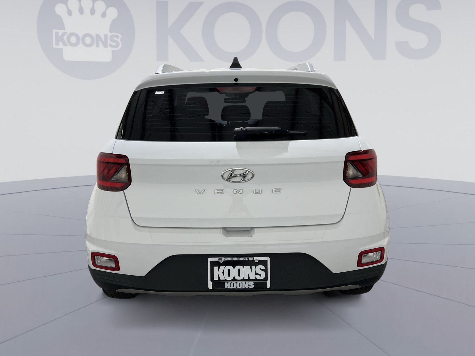 Used 2022 Hyundai Venue SEL FWD image 15