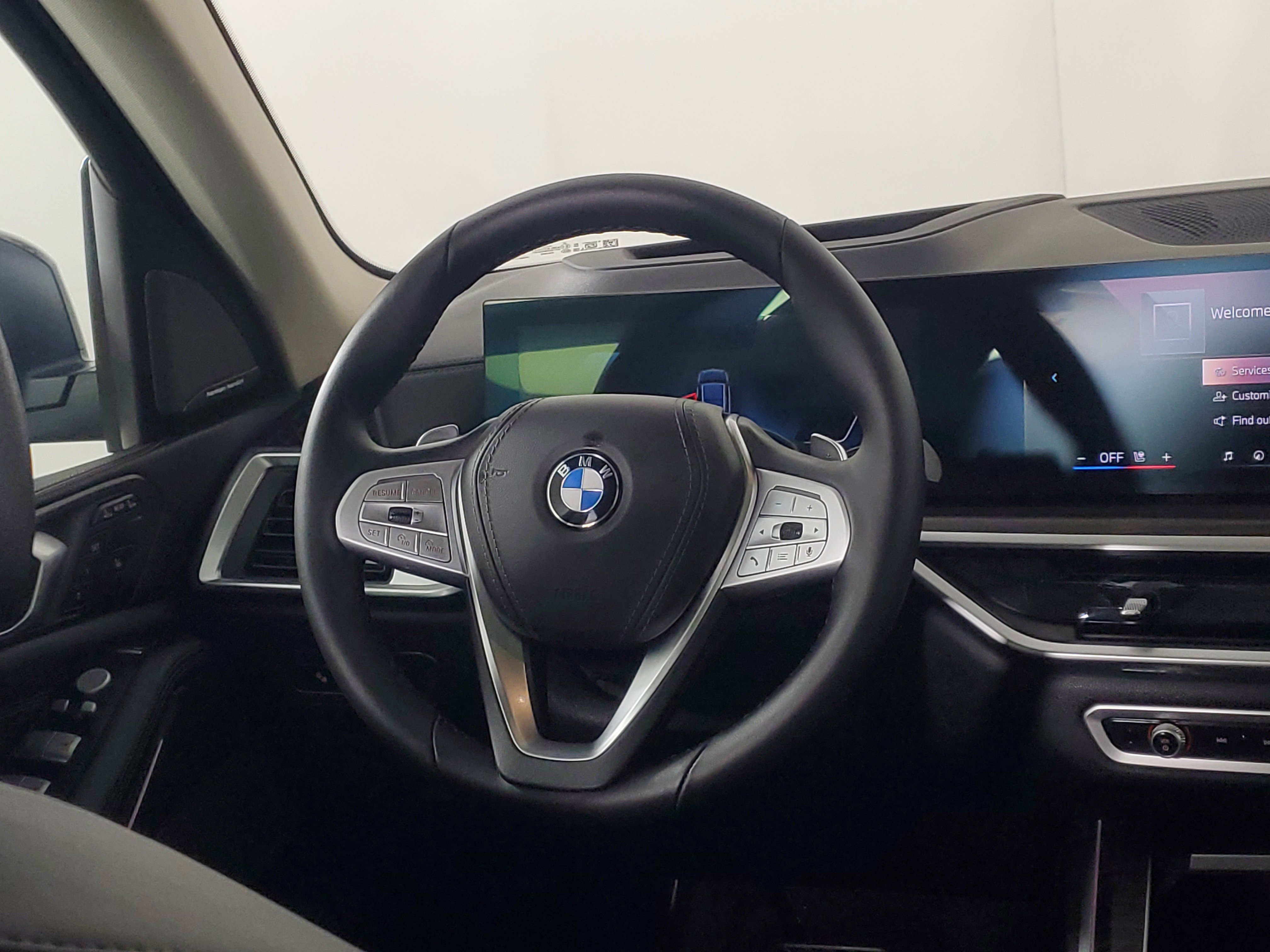 Used 2026 BMW X7 xDrive40i image 13