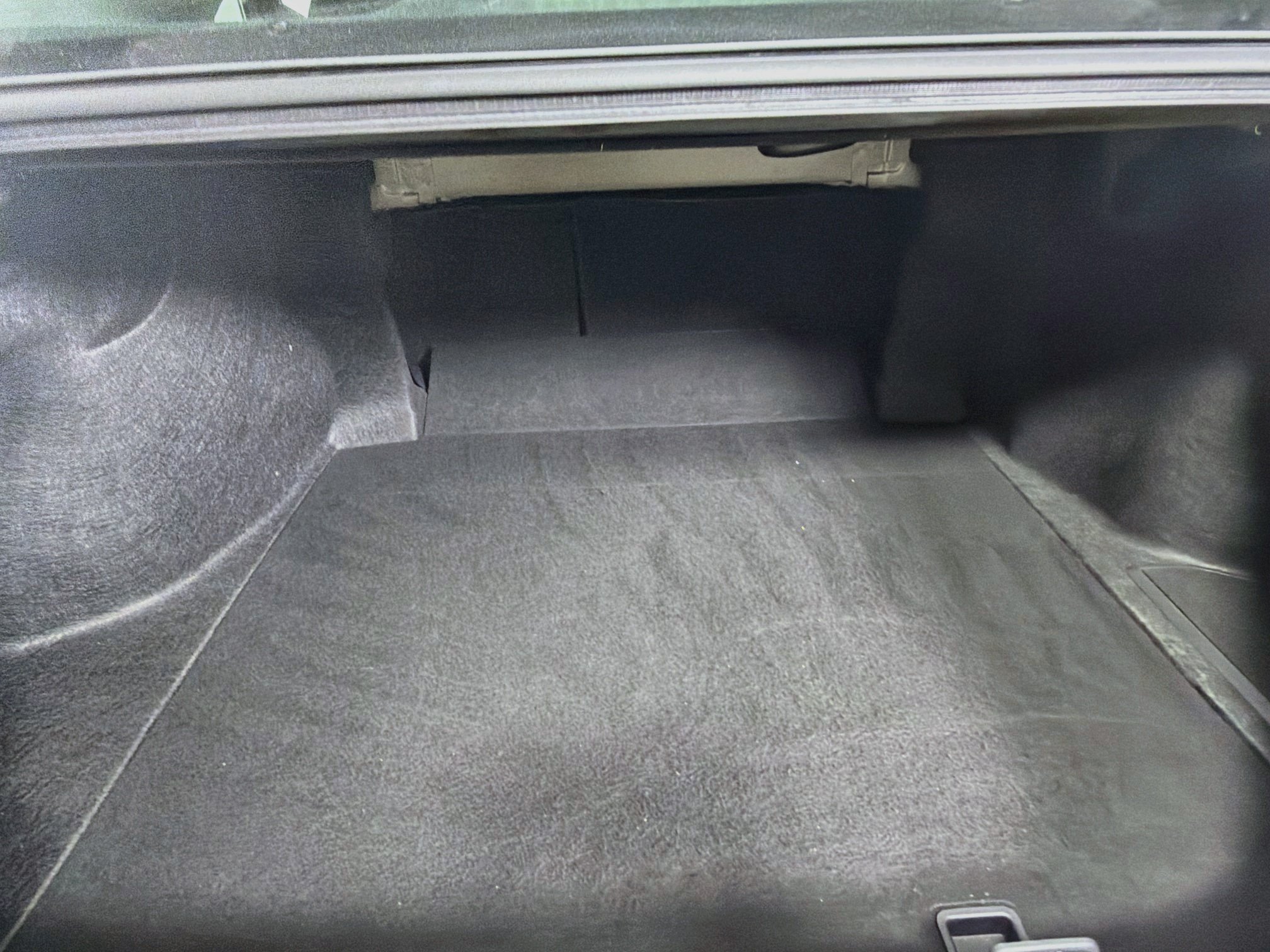 Used 2025 Toyota Camry LE FWD image 27