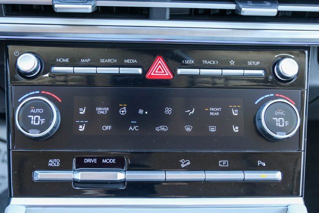 New 2026 Hyundai Santa Fe Limited FWD image 26