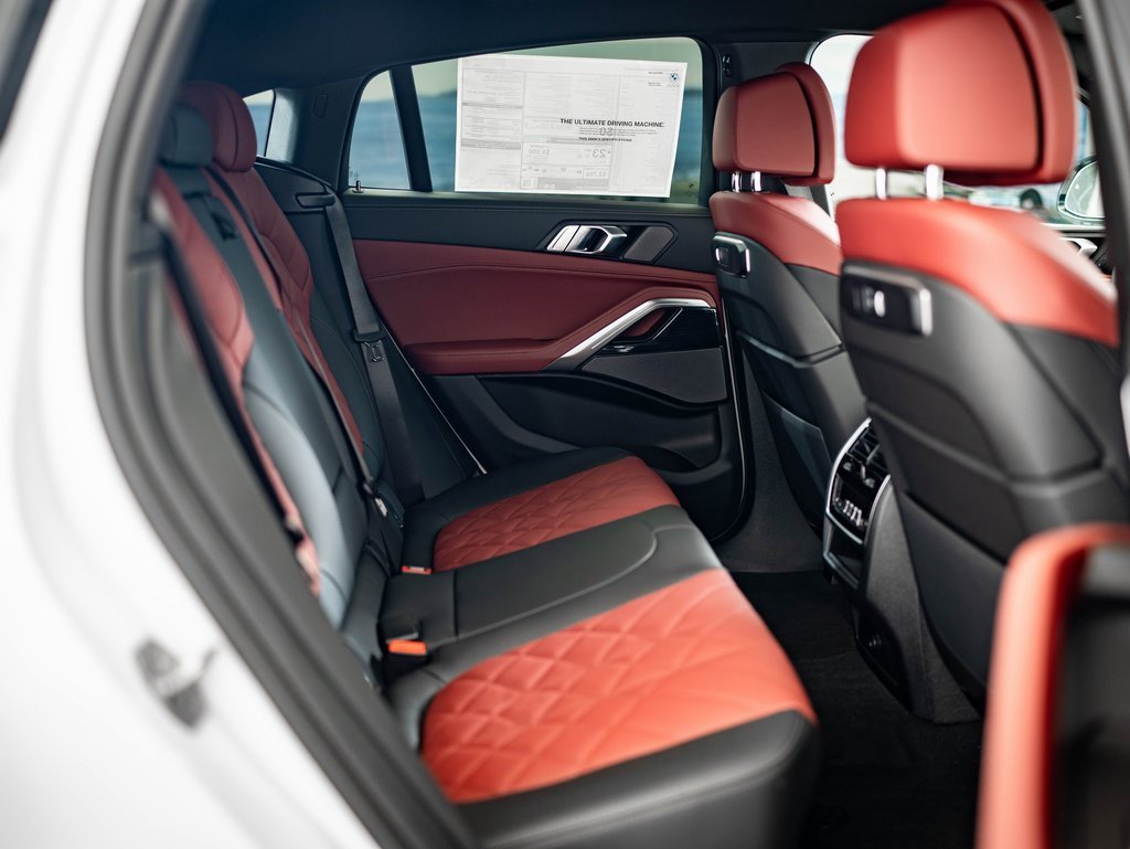 New 2026 BMW X6 xDrive40i w/ Climate Comfort Package image 50