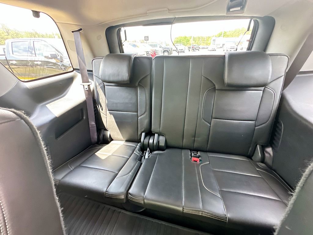 Used 2016 GMC Yukon Denali w/ Open Road Package RWD image 28