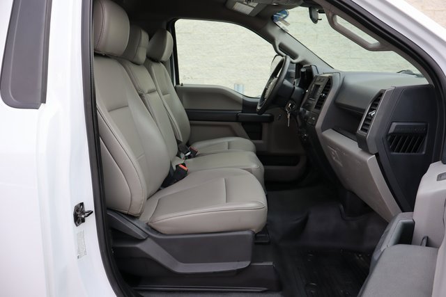 Used 2022 Ford F450 XL w/ Power Equipment Group image 9