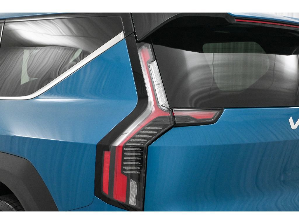New 2026 Kia EV9 Wind image 10