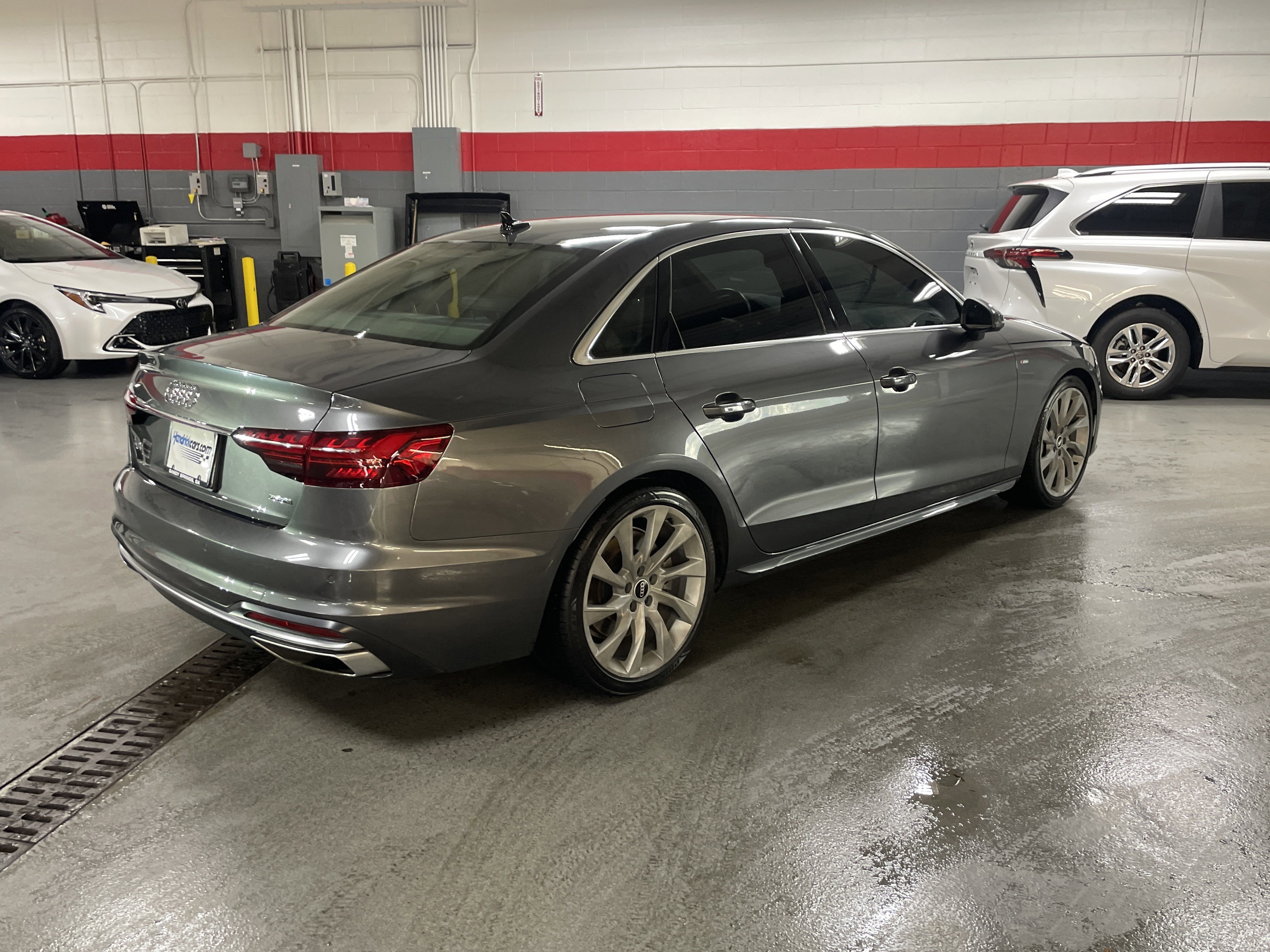 Used 2021 Audi A4 2.0T Premium Plus image 10