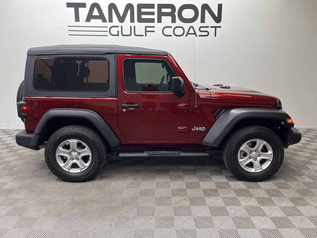 Used 2021 Jeep Wrangler Sport AWD/4WD image 4