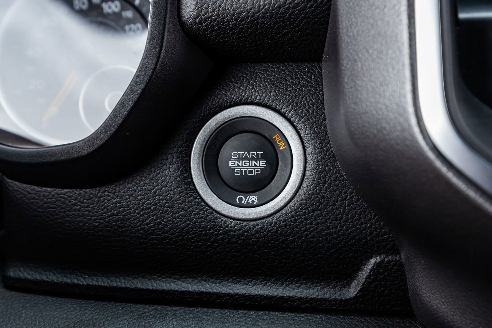 Used 2025 RAM 1500 Lone Star image 23