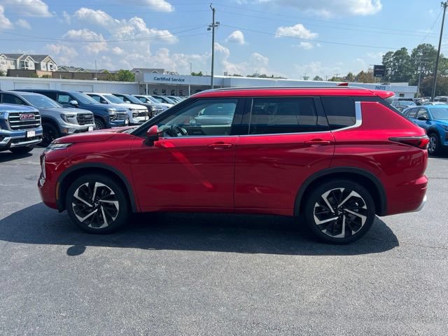 Used 2023 Mitsubishi Outlander SEL AWD/4WD image 19