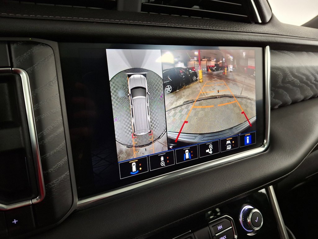 Used 2023 GMC Yukon XL Denali image 22