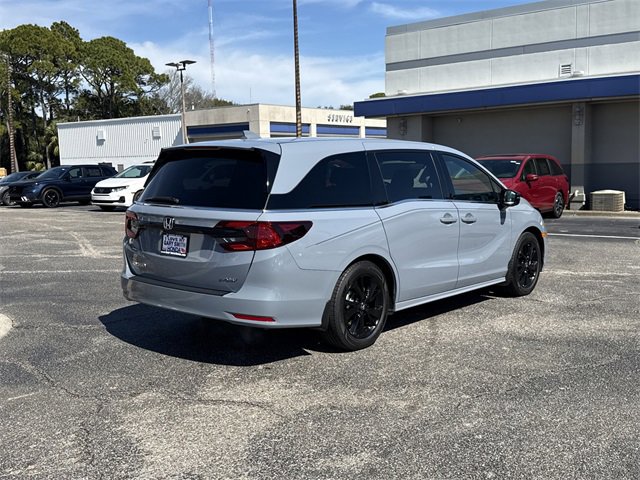 Certified 2024 Honda Odyssey Sport image 5