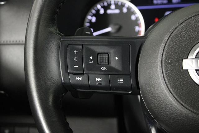 Certified 2024 Nissan Pathfinder SV w/ Black Appearance Package FWD image 27