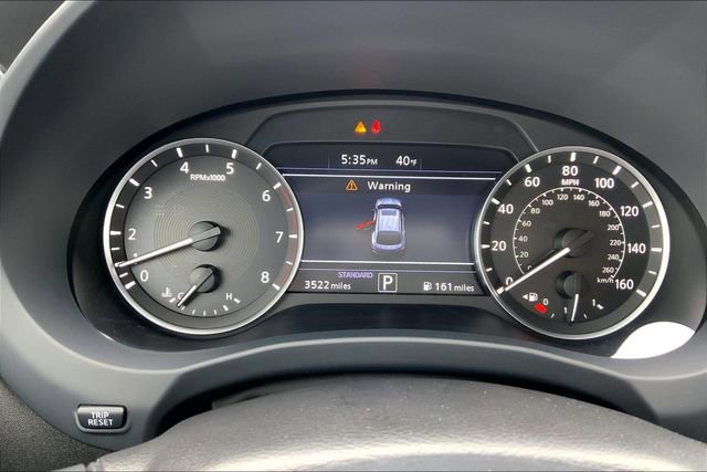 Used 2025 INFINITI QX55 Luxe w/ Accent Package image 16