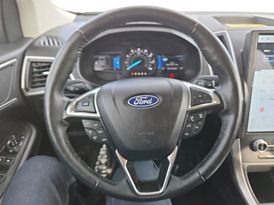 Used 2023 Ford Edge SEL AWD/4WD image 14