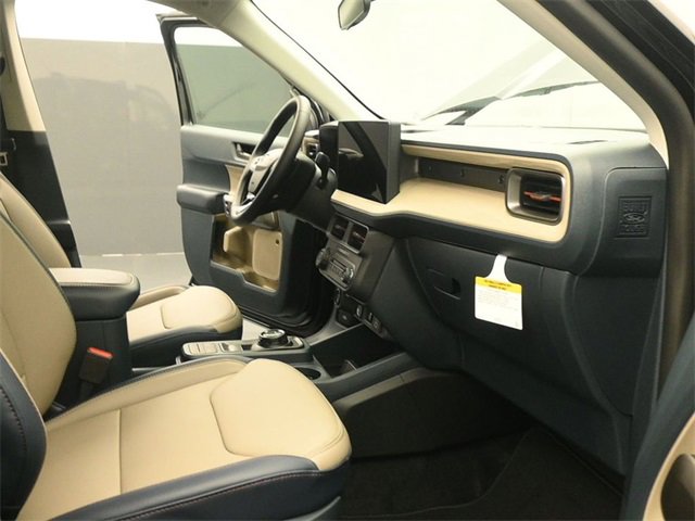 New 2026 Ford Maverick Lariat image 17