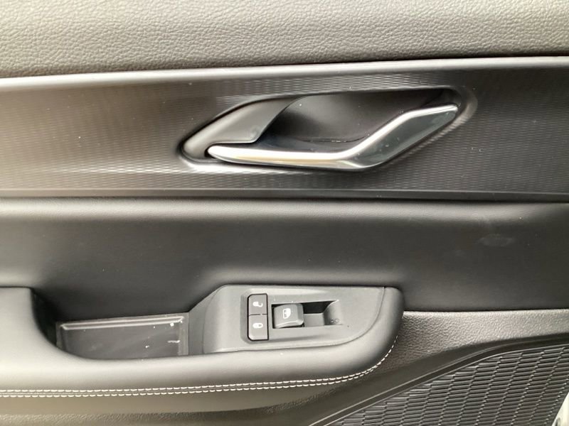 New 2025 Jeep Grand Cherokee L Altitude image 19