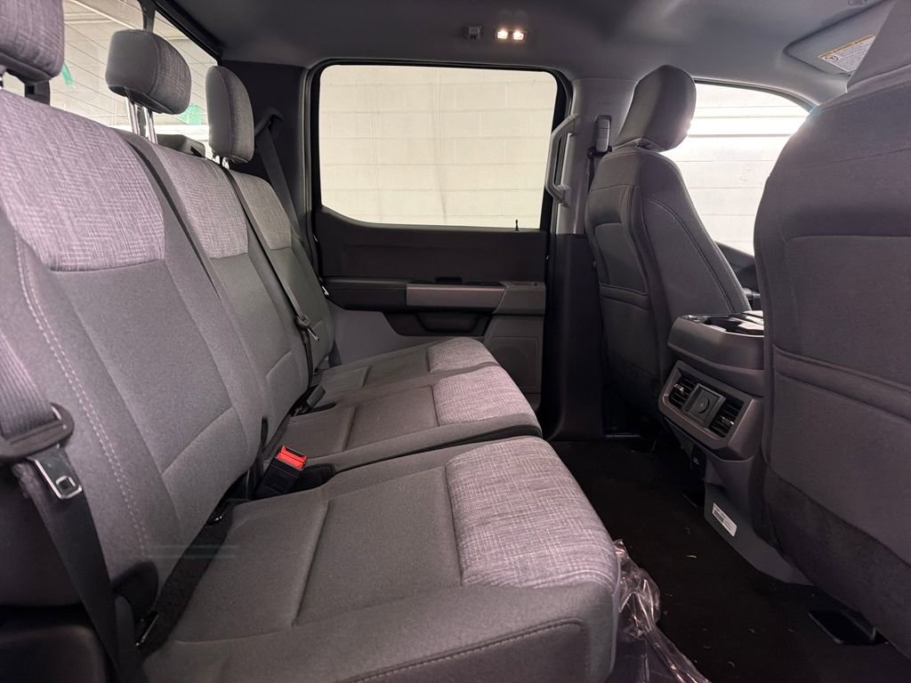 New 2026 Ford F250 XLT image 27