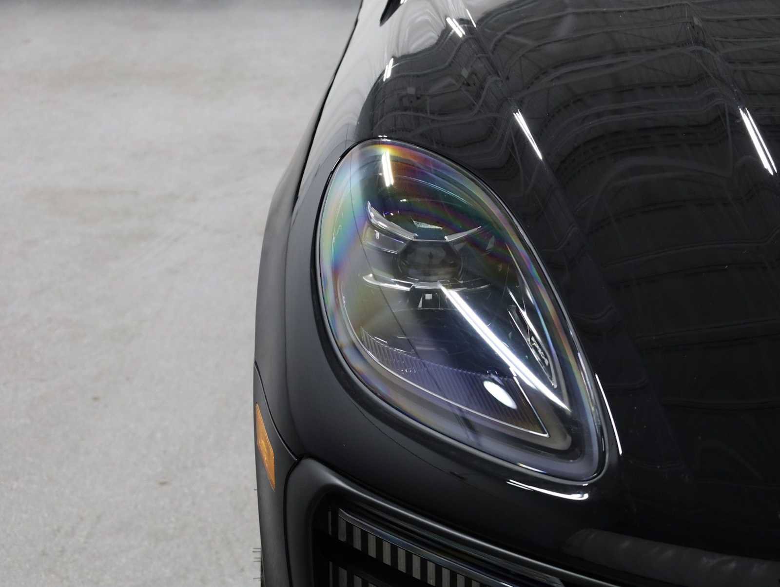 Used 2026 Porsche Macan S AWD/4WD image 15