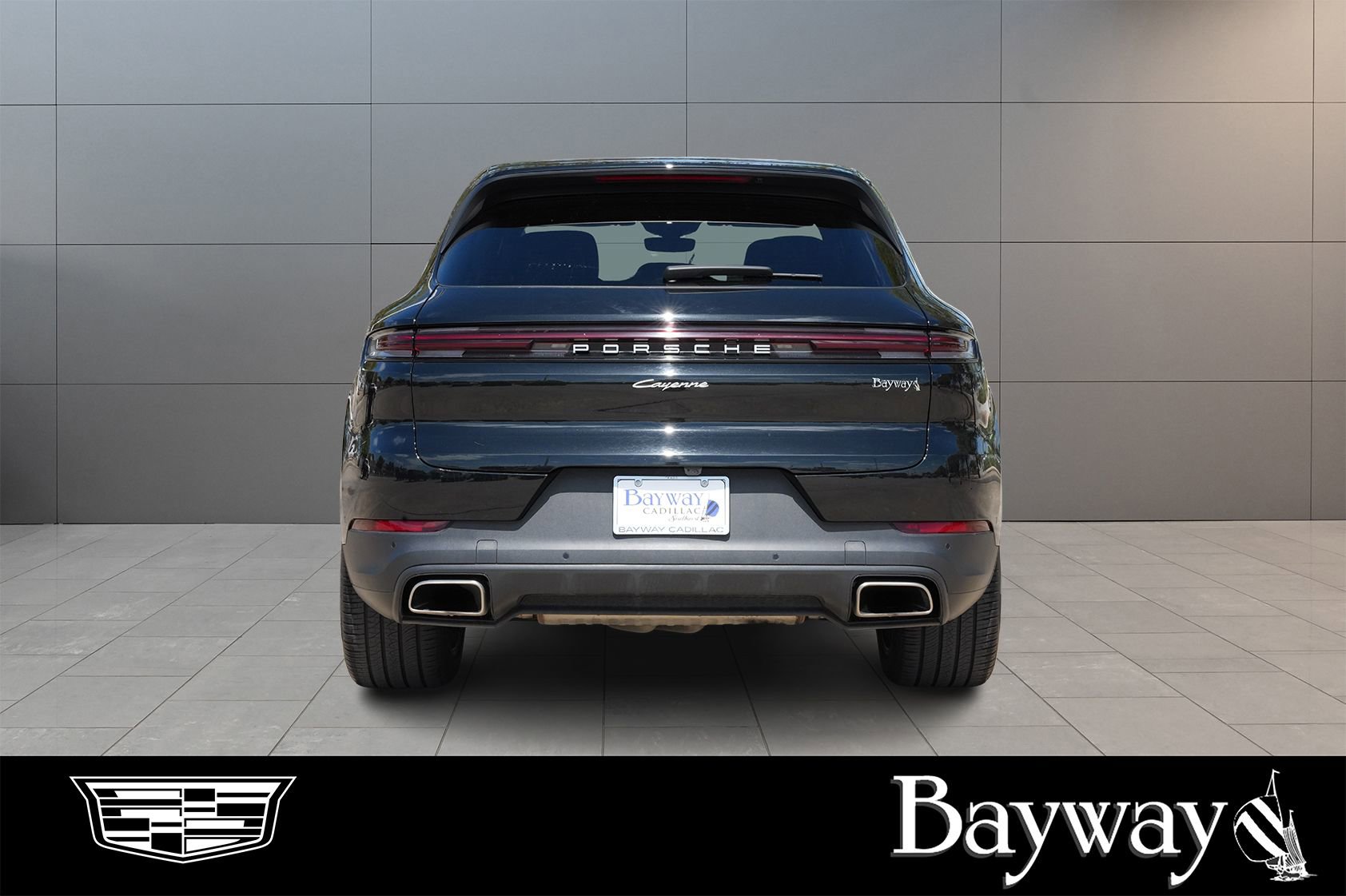 Used 2025 Porsche Cayenne image 6