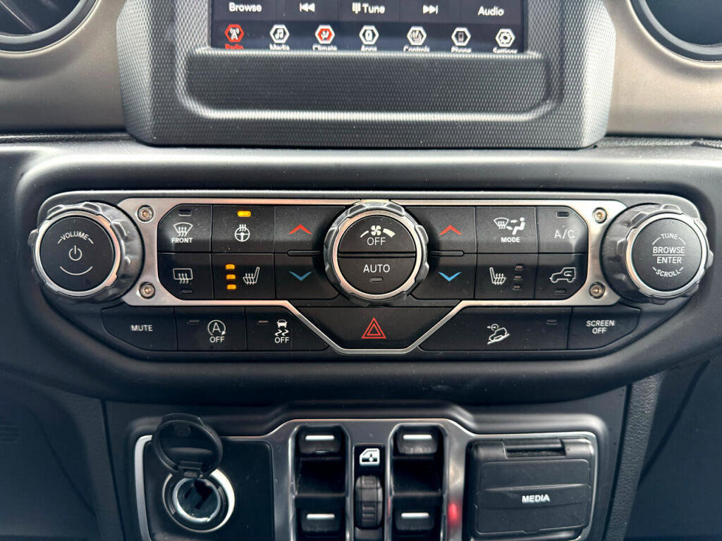 Used 2021 Jeep Wrangler Unlimited Sport image 27