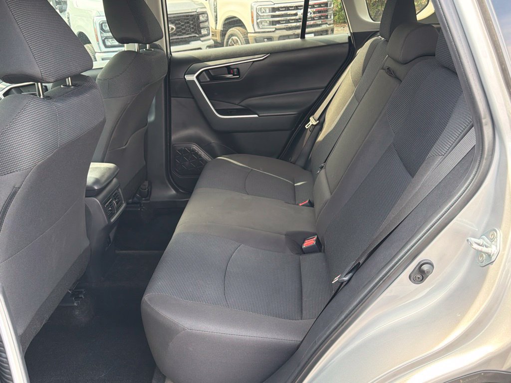 Used 2024 Toyota RAV4 LE FWD image 19