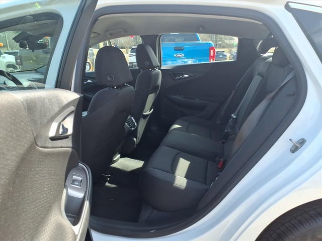 Used 2024 Chevrolet Malibu LT FWD image 17